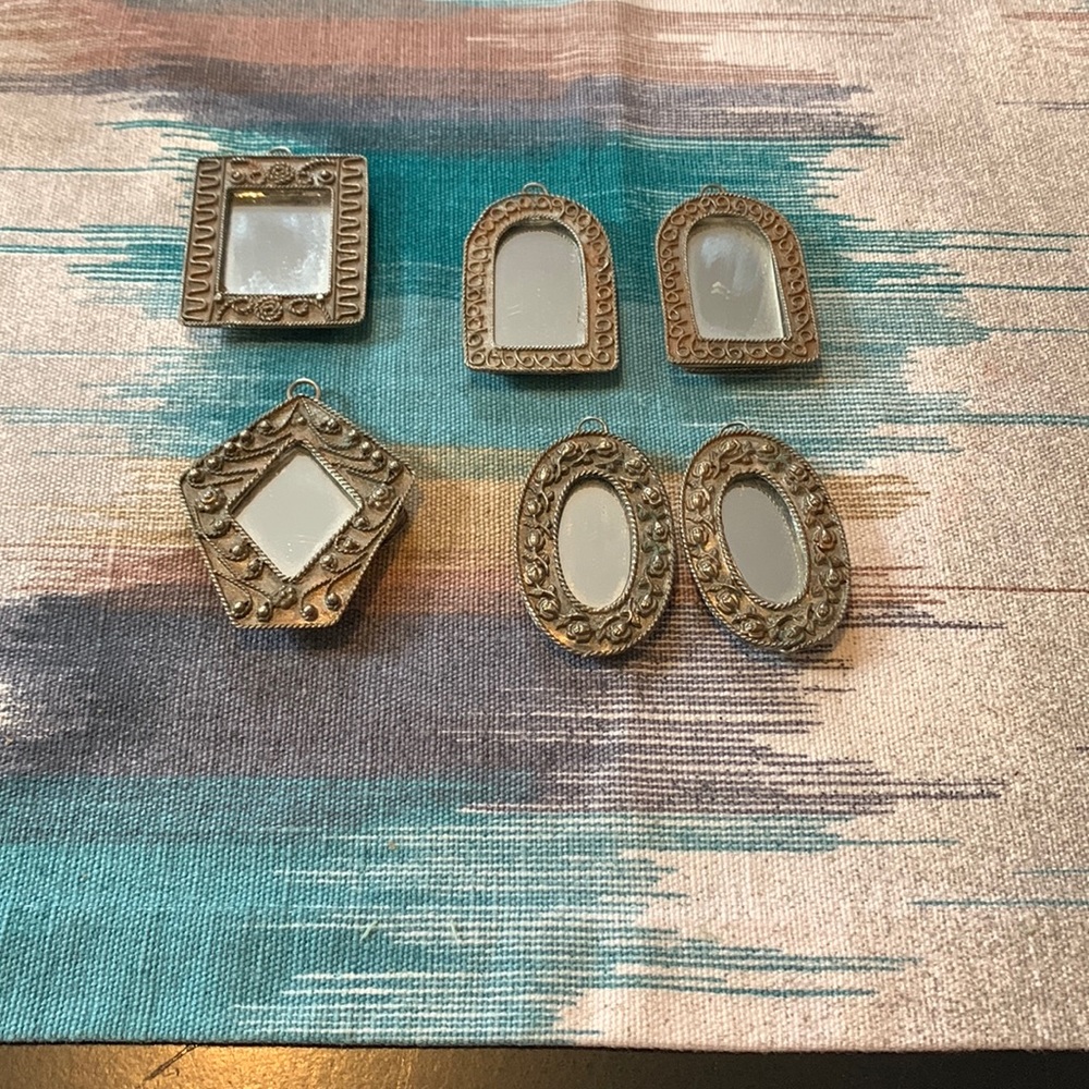 Set of 6 Ornaments